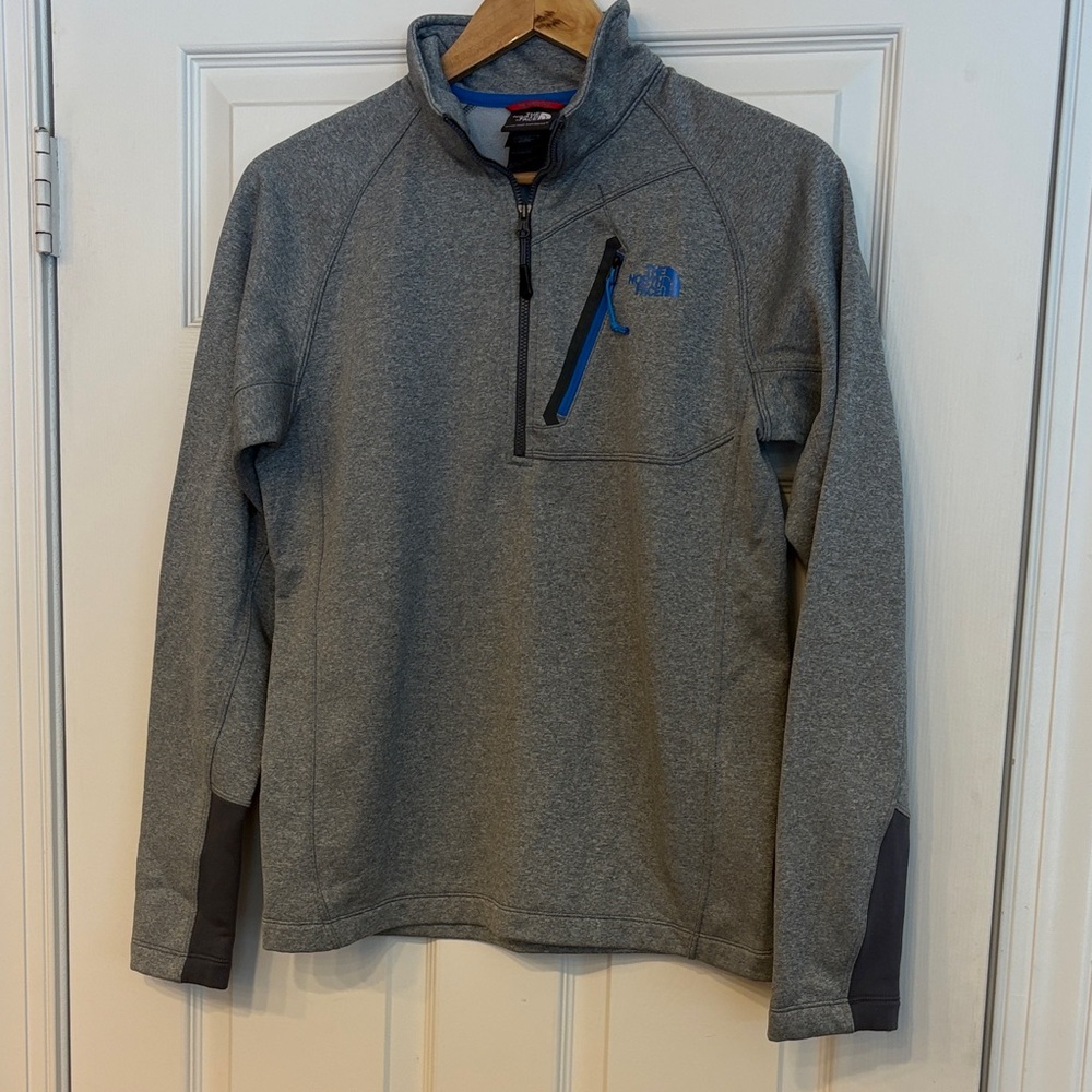 The North Face Men's Gray Quarter-Zip Jacket